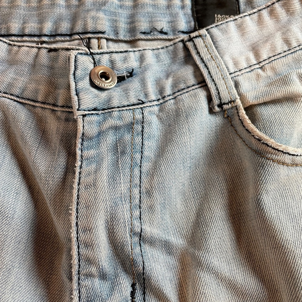 Jack & Jones, light-wash jeans size 32x32